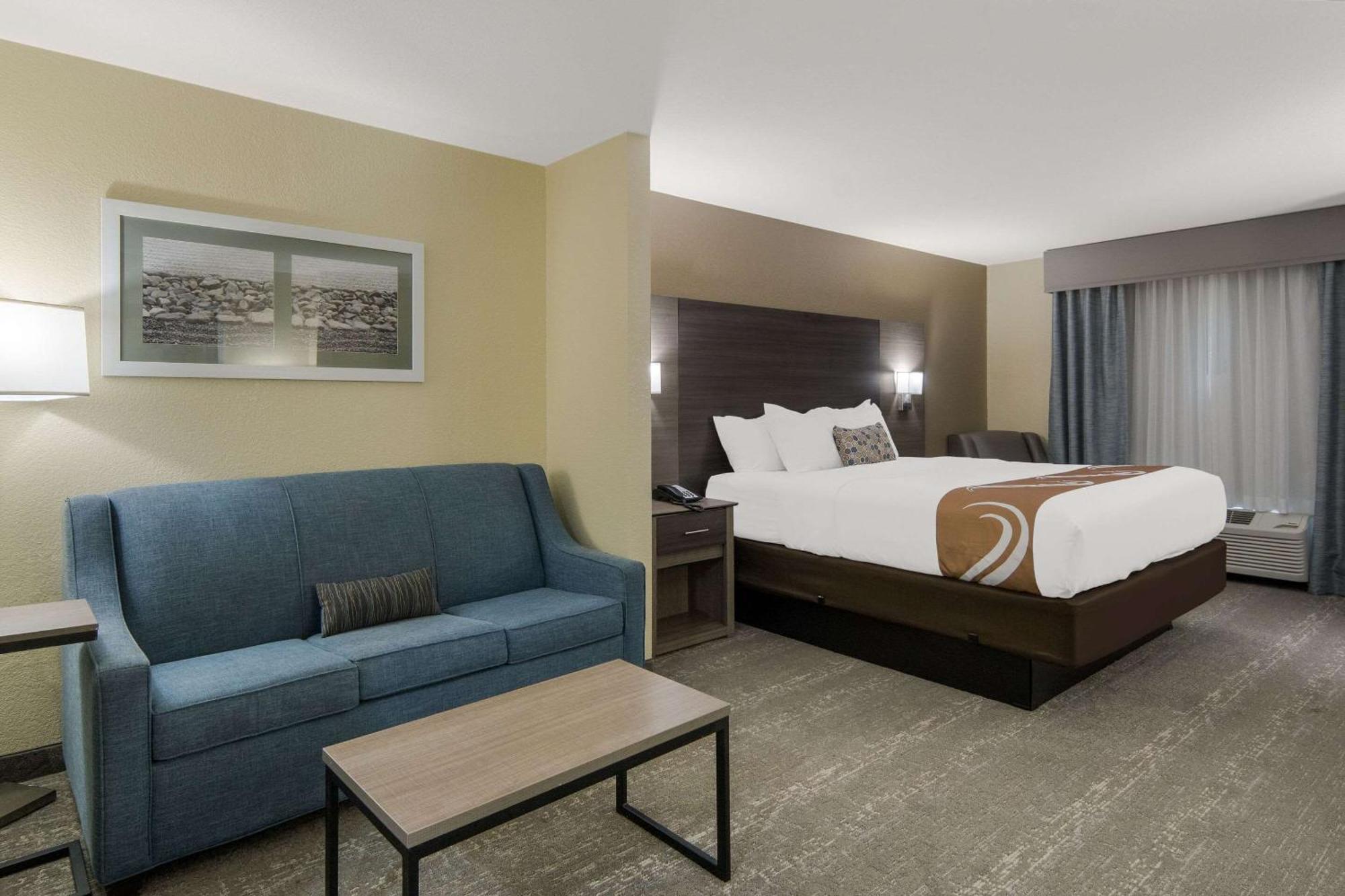 Quality Inn & Suites Roanoke - Fort Worth North מראה חיצוני תמונה